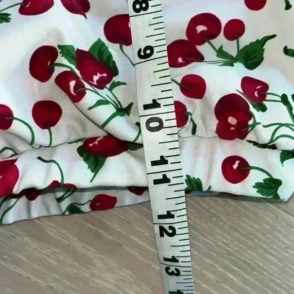 Strut This Kinzie red white sports Bra 🍒 sz small - Picture 6 of 13